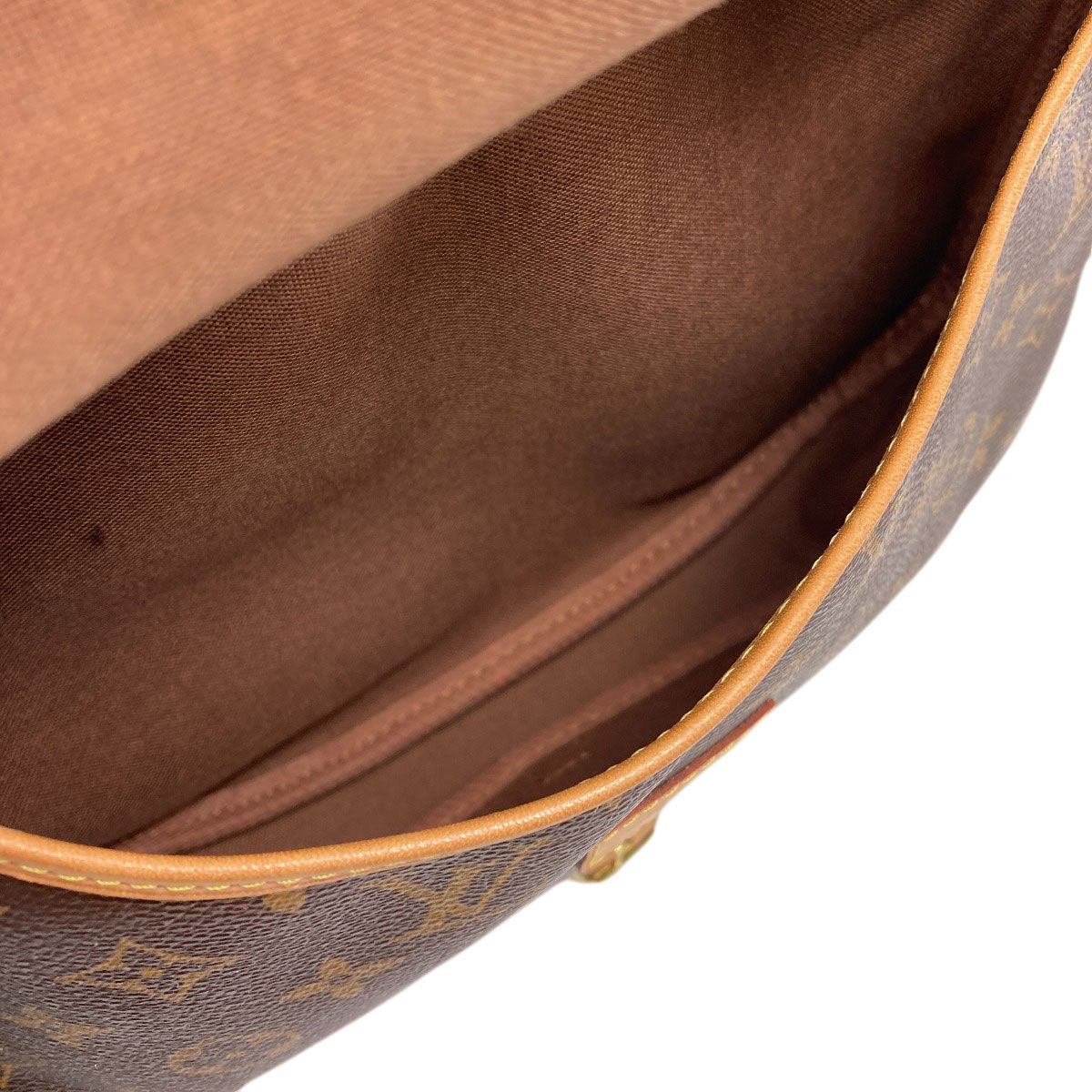Louis Vuitton Saumur MM Shoulder Bag Monogram Canvas — view 5