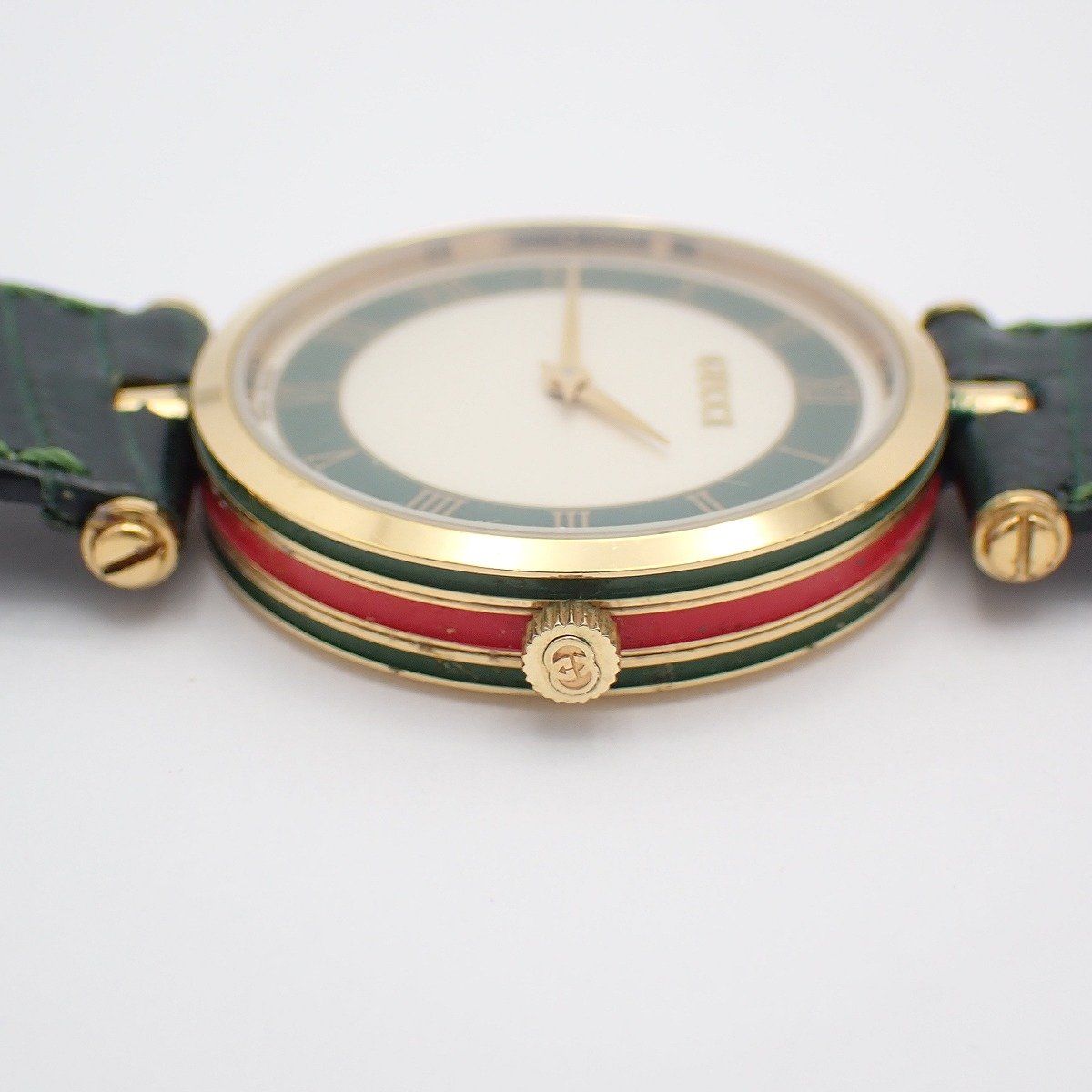 Gucci Round Watch Gold — view 7