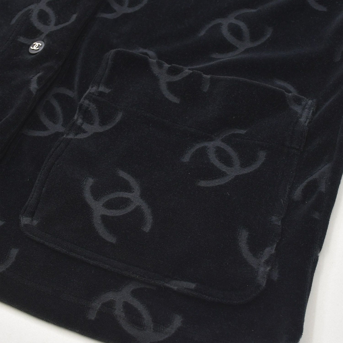Chanel Jacket Cardigan Vintage CC Logo Coco Buttons Velour Black Silver 40 — view 7