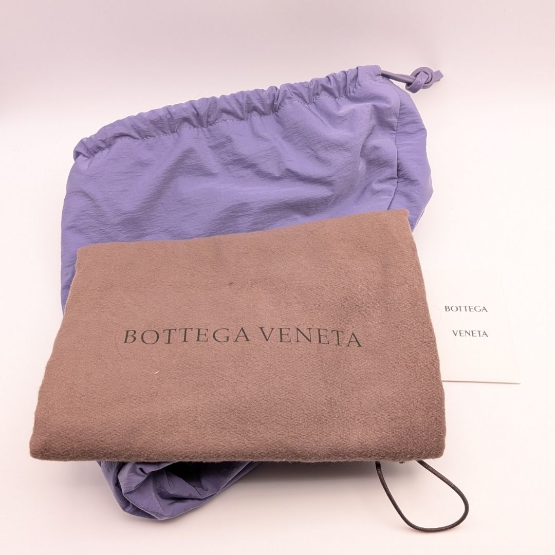 Bottega Veneta the Shell Purple Leather Handle Shoulder Bag — view 8