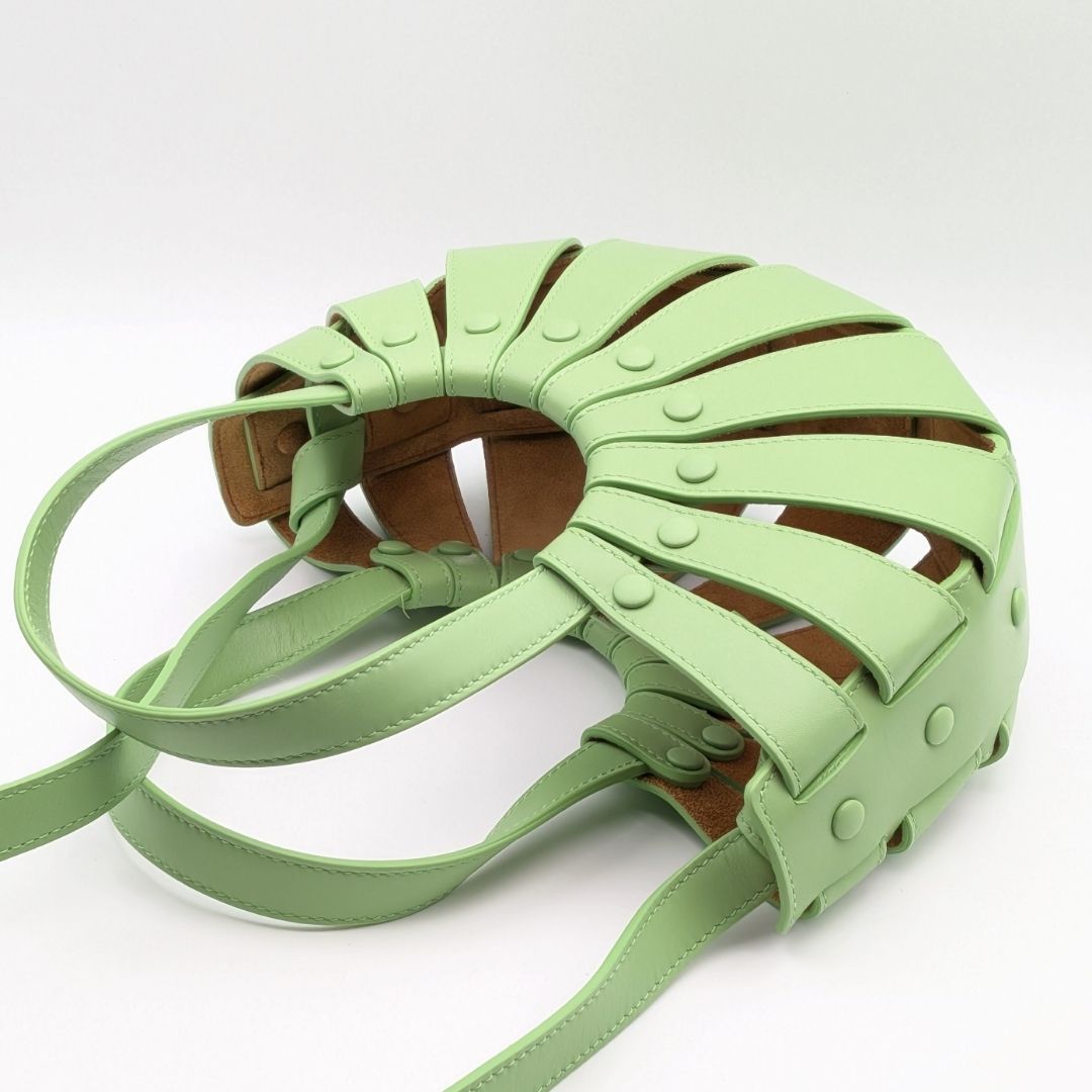 Bottega Veneta the Shell Light Green Leather 2-Way Handle Shoulder Bag — view 3