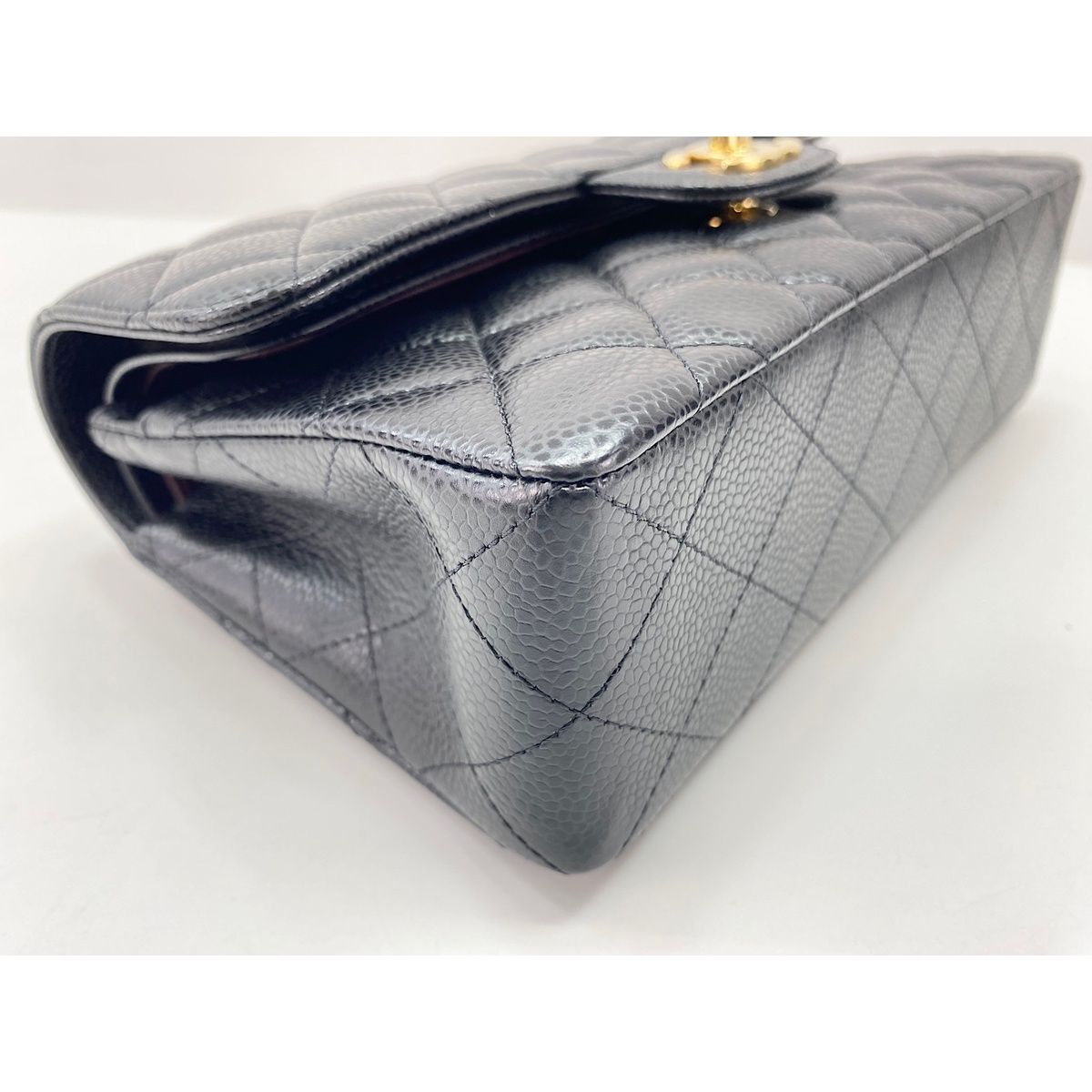 Chanel Shoulder Bag Quilted — view 6
