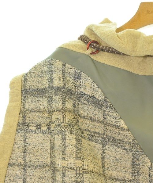 Louis Vuitton Vest Beige — view 4