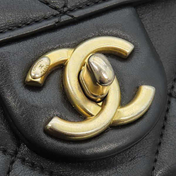 Chanel Shoulder Bag CC Logo Mini Chain Calfskin Black Gold — view 6