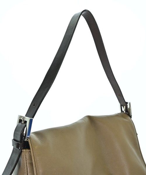 Fendi Handle Bucket Bag Beige — view 5