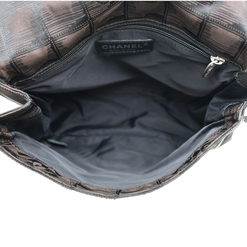 Chanel Shoulder Bag Brown — view 6