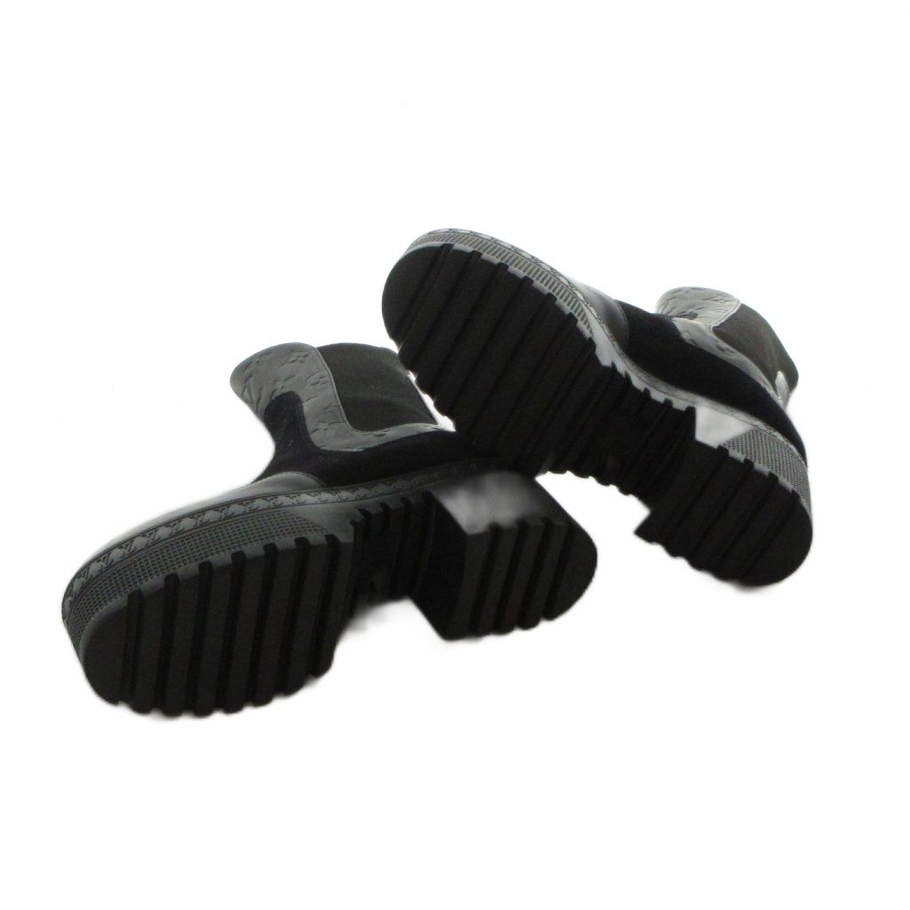 Louis Vuitton Laureate Monogram Boots Short Logo Suede Platform Black — view 5