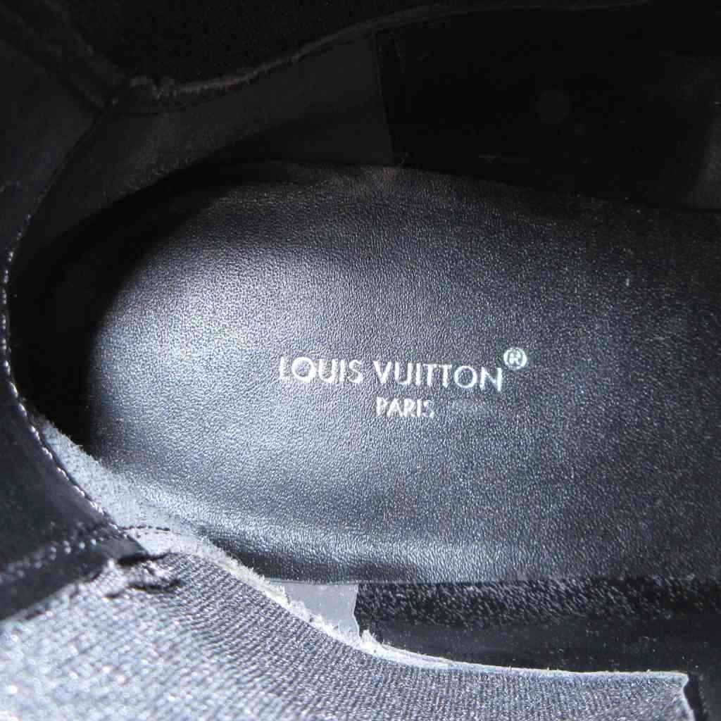 Louis Vuitton Laureate Monogram Boots Short Logo Suede Platform Black — view 6