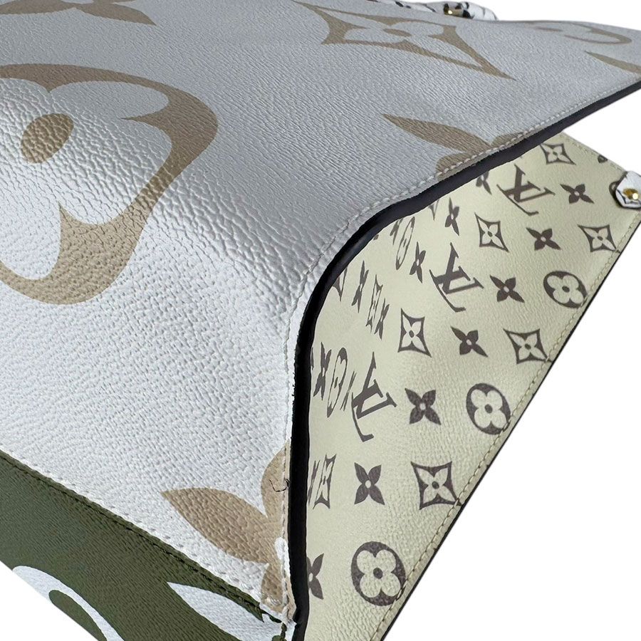 Louis Vuitton Shoulder Bag Handle Monogram Giant On The Go GM — view 7