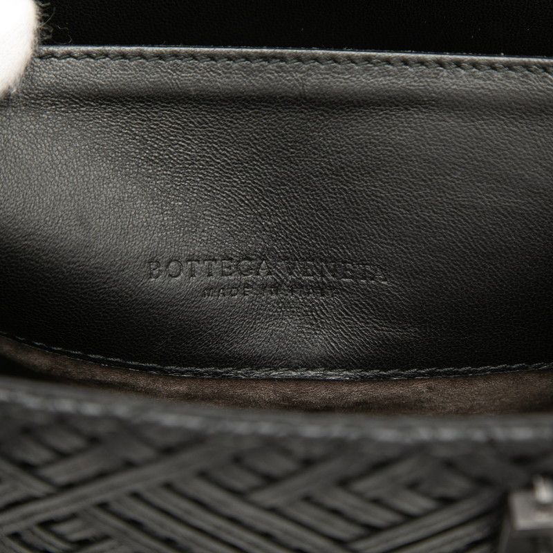 Bottega Veneta Intrecciato Handle Black Leather Handbag — view 5