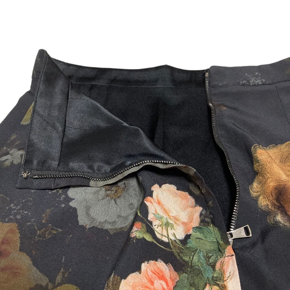 Dolce & Gabbana Flower Angel Print Silk Skirt Black 36 — view 4