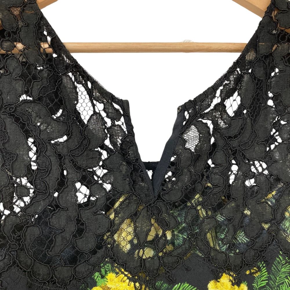 Dolce & Gabbana Mimosa Print Sleeveless Lace Blouse Black Yellow 38 — view 4