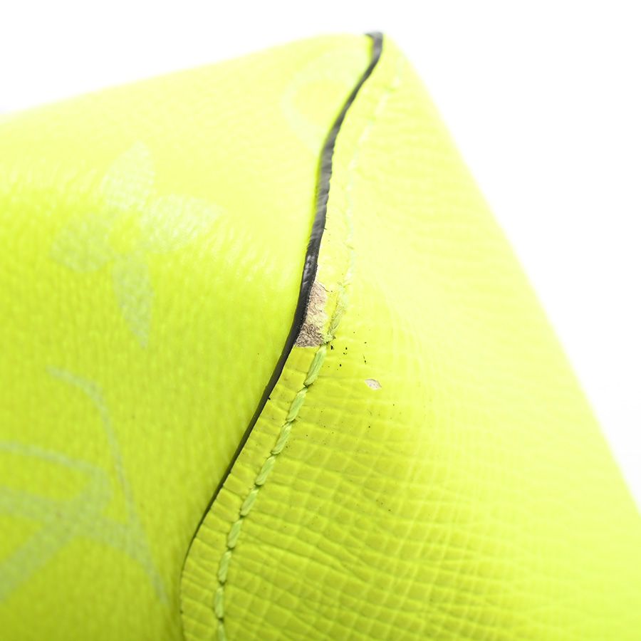 Louis Vuitton Belt Bag — view 8