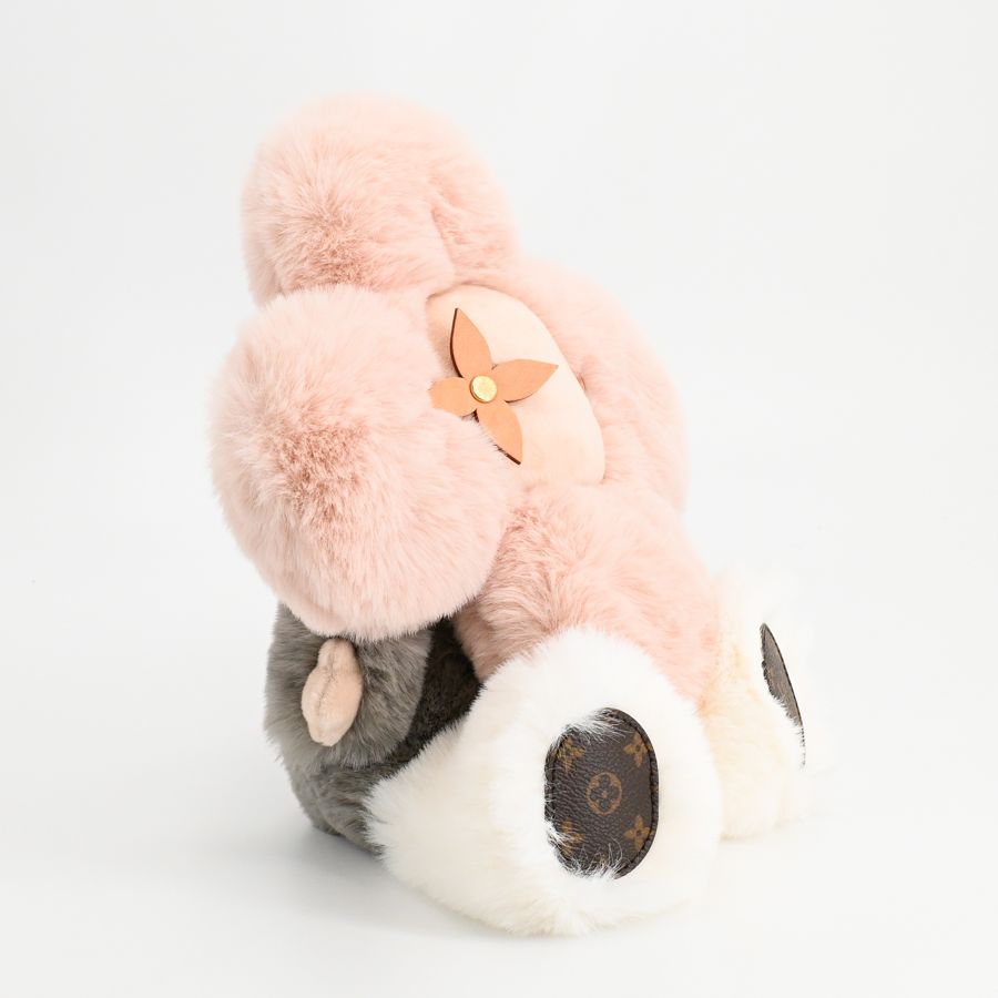 Louis Vuitton and Doudou Plush Vivienne — view 2