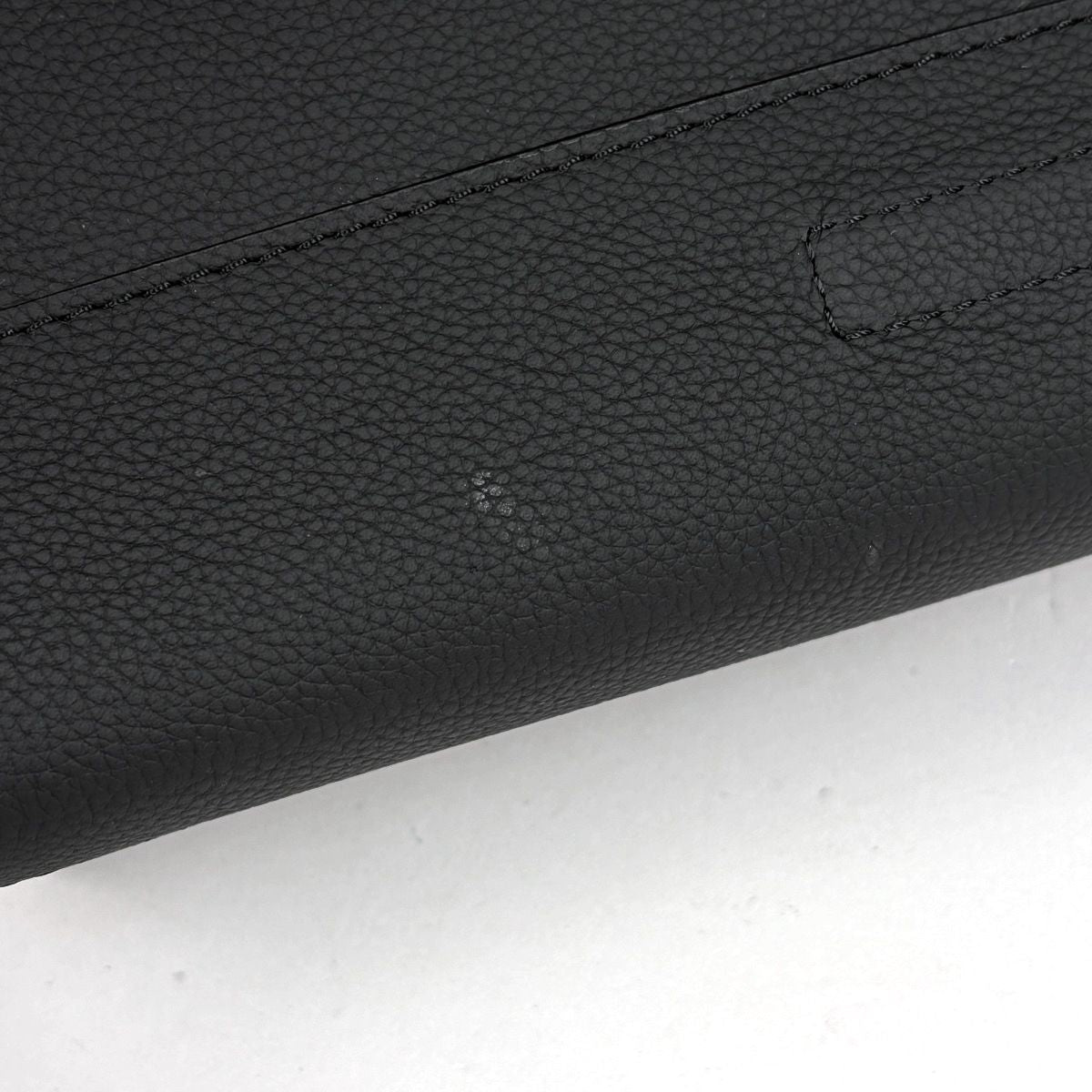 Louis Vuitton Takeoff Messenger LV Aerogram Shoulder Bag Leather Noir — view 7