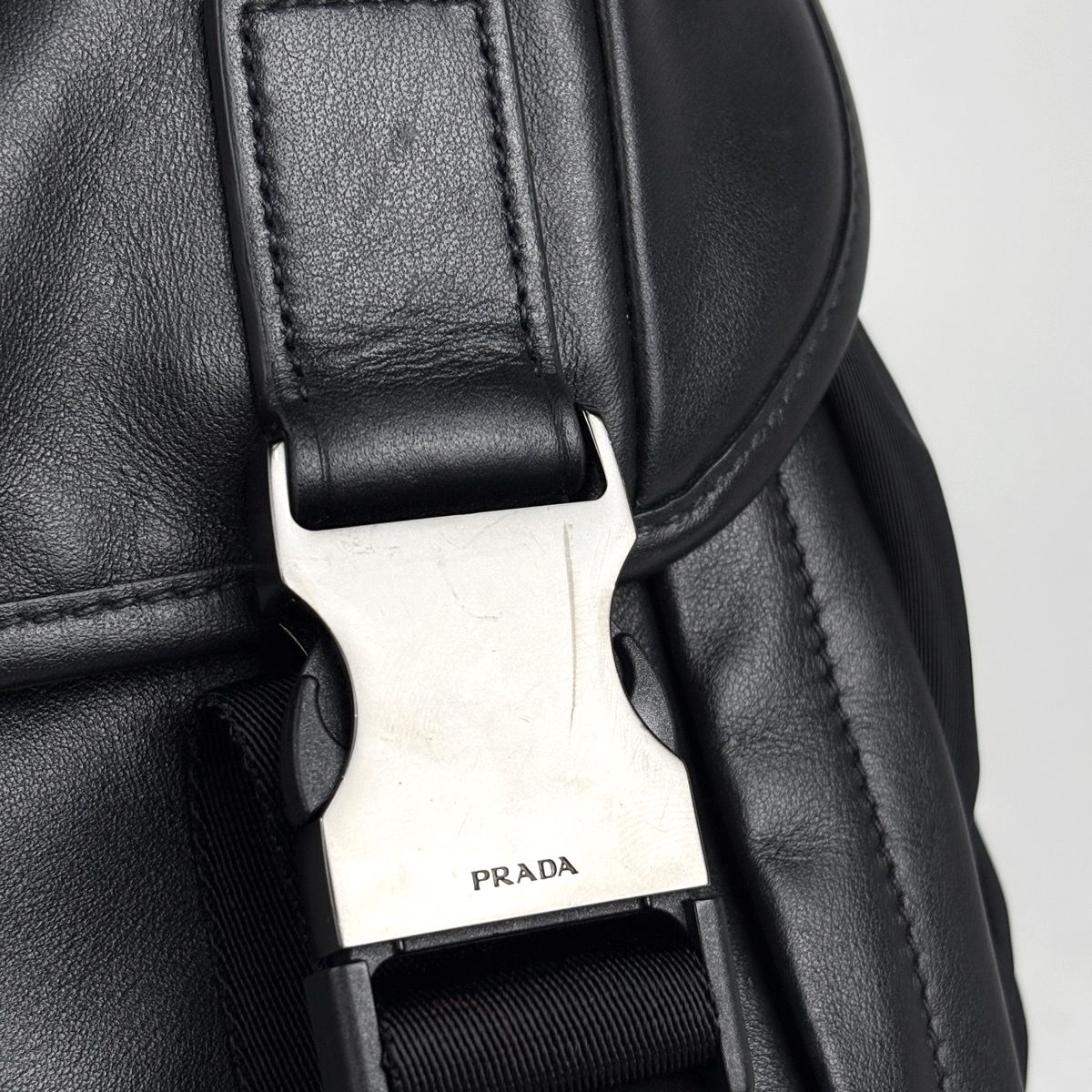 Prada Logo Backpack Tessuto Nylon Nero — view 8