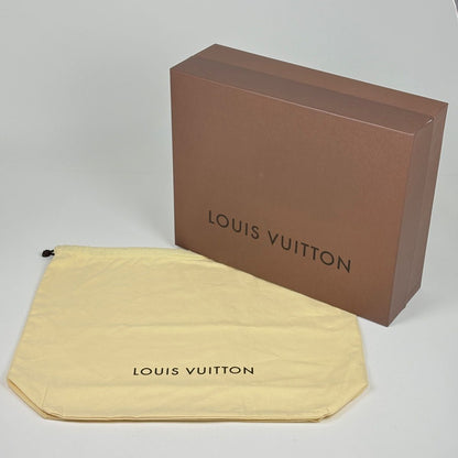 Louis Vuitton Figheri PM Shoulder Bag Damier Azur White — view 8