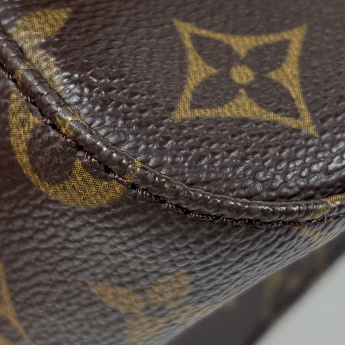 Louis Vuitton Mini Looping Shoulder Handle Bag Monogram Brown — view 3