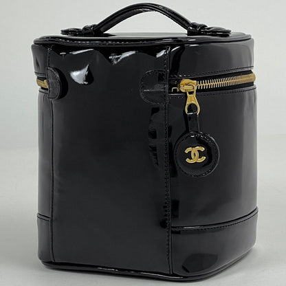 Chanel Makeup Pouch CC Logo Vanity Enamel Patent Leather Black — view 2