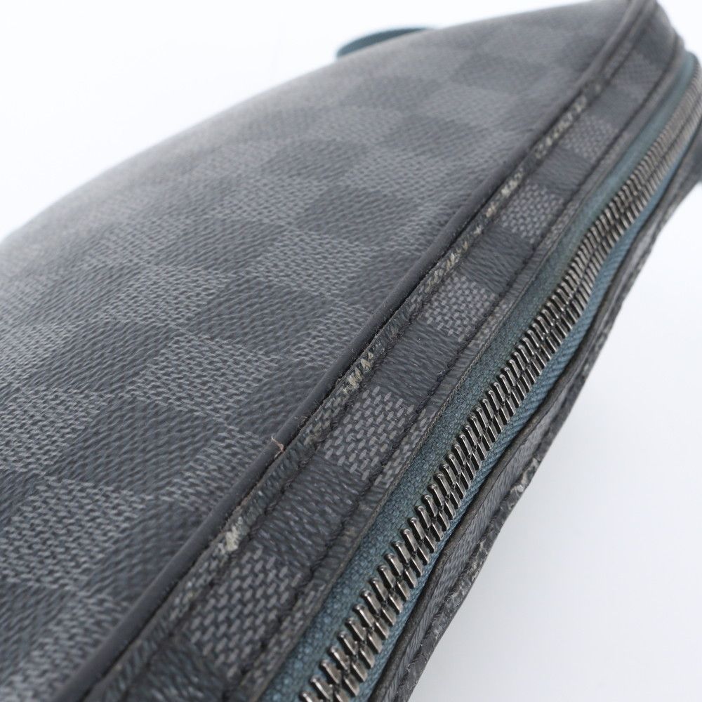 Louis Vuitton Damier Graphite Alpha Messenger Shoulder Bag Crossbody Leather — view 8