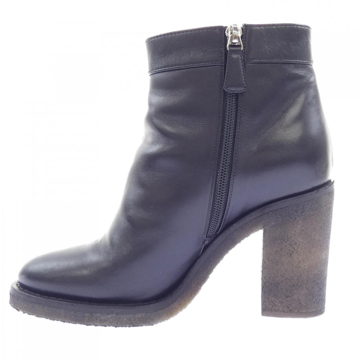 Chanel Turnlock Boots Black — view 2