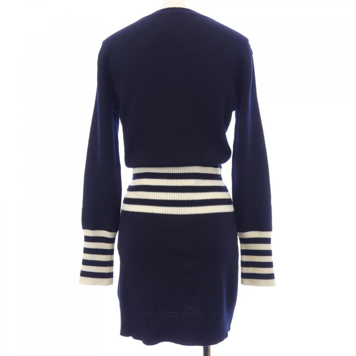 Chanel 16K Dress Navy — view 2