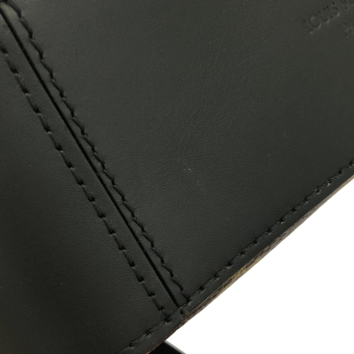 Louis Vuitton Monogram Saintonge Shoulder Bag — view 4