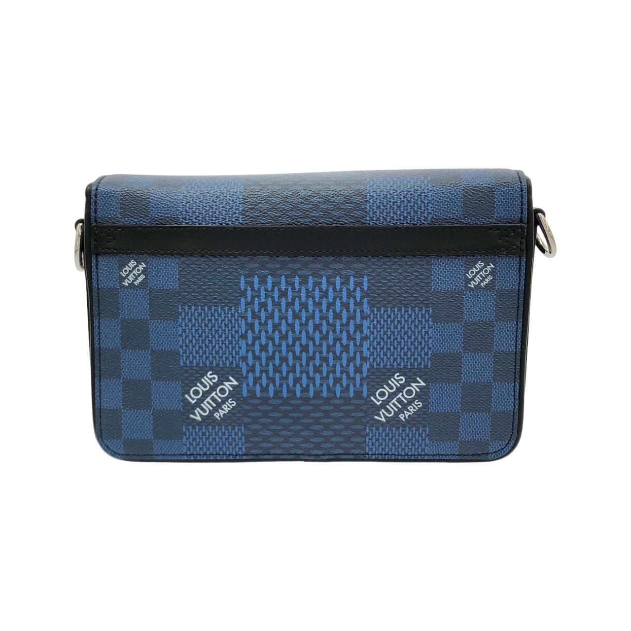Louis Vuitton Damier Graphite Studio Messenger Shoulder Bag — view 2