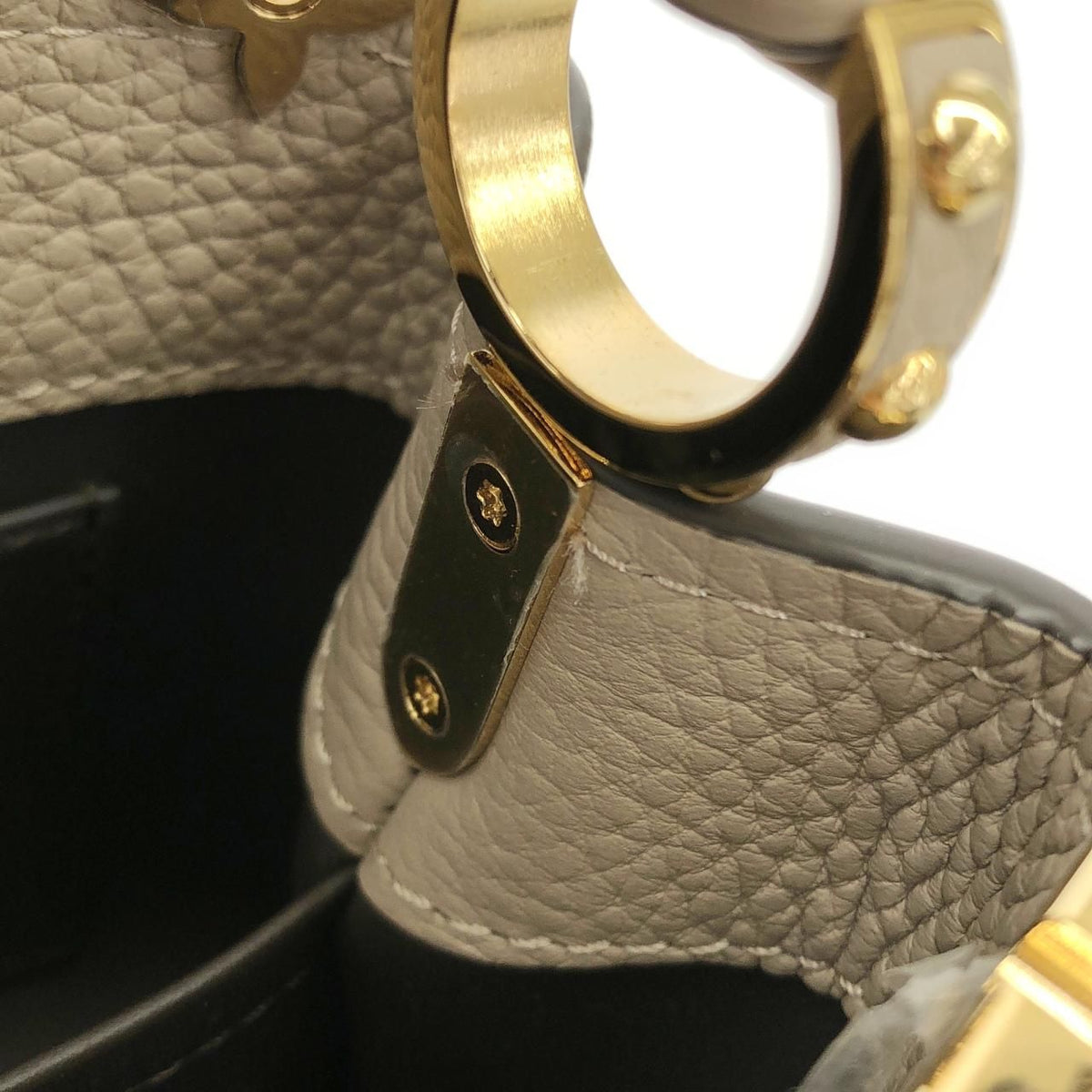 Louis Vuitton Capucines Mini Bag — view 7