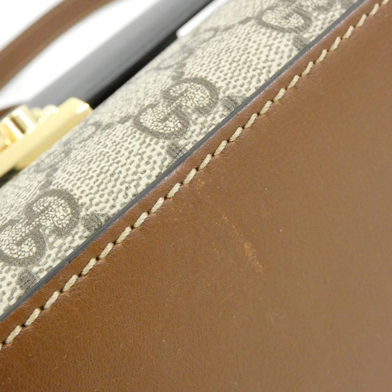 Gucci Padlock Klqig Bag — view 3