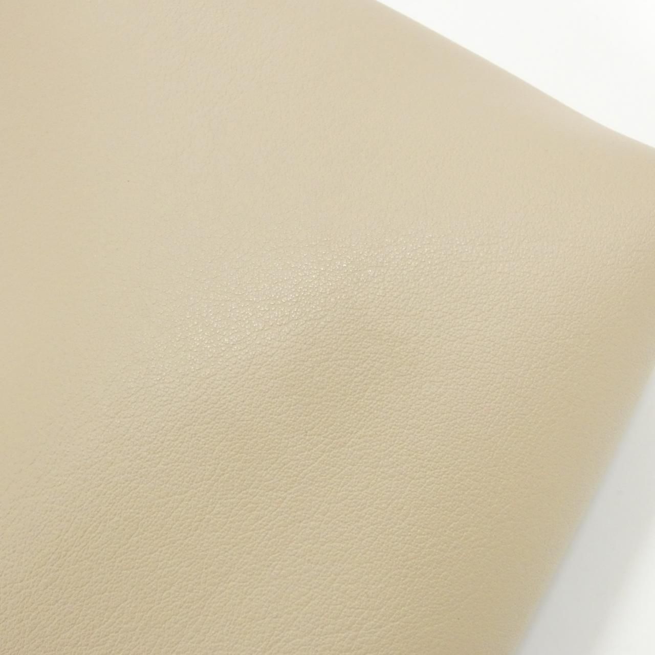Saint Laurent Toy Shopping Shoulder Bag — view 4