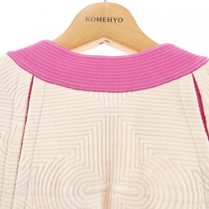 Chanel 16C Cape & Ponchos Beige — view 5
