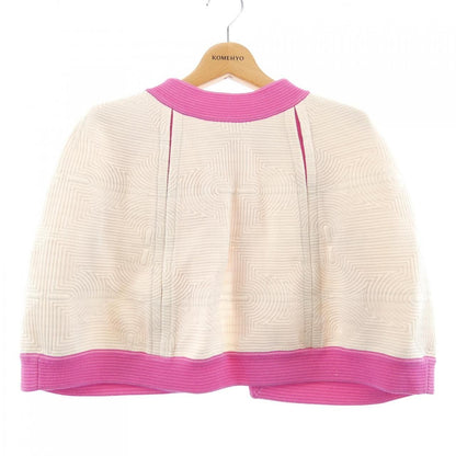 Chanel 16C Cape & Ponchos Beige