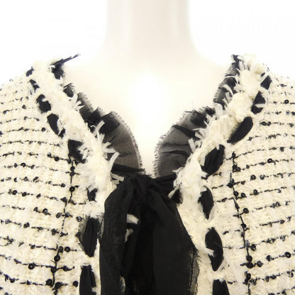 Chanel Vintage Collarless Jacket — view 5