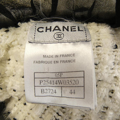 Chanel Vintage Collarless Jacket — view 4