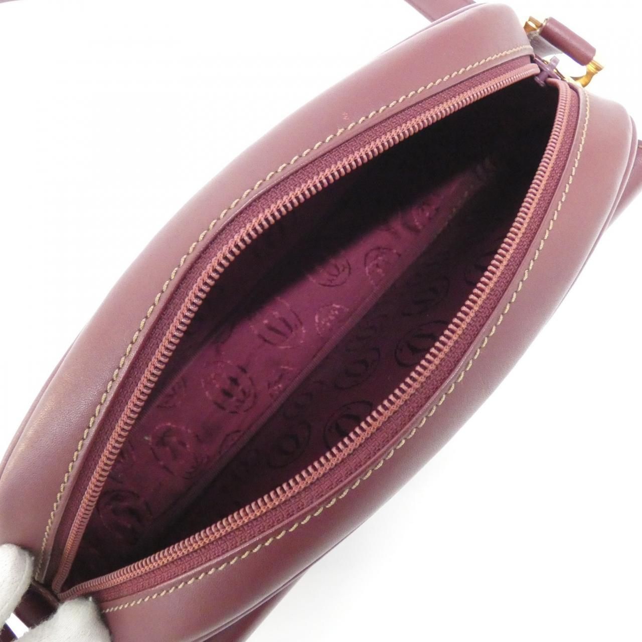 Cartier Vintage Must de Shoulder Bag — view 6