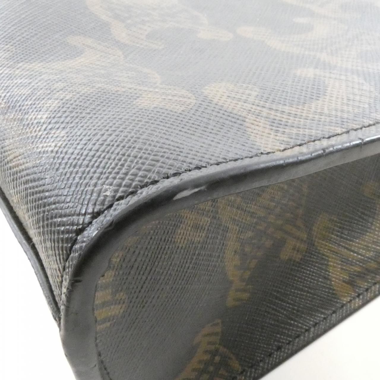 Celine Vertical Cabas Bag — view 3