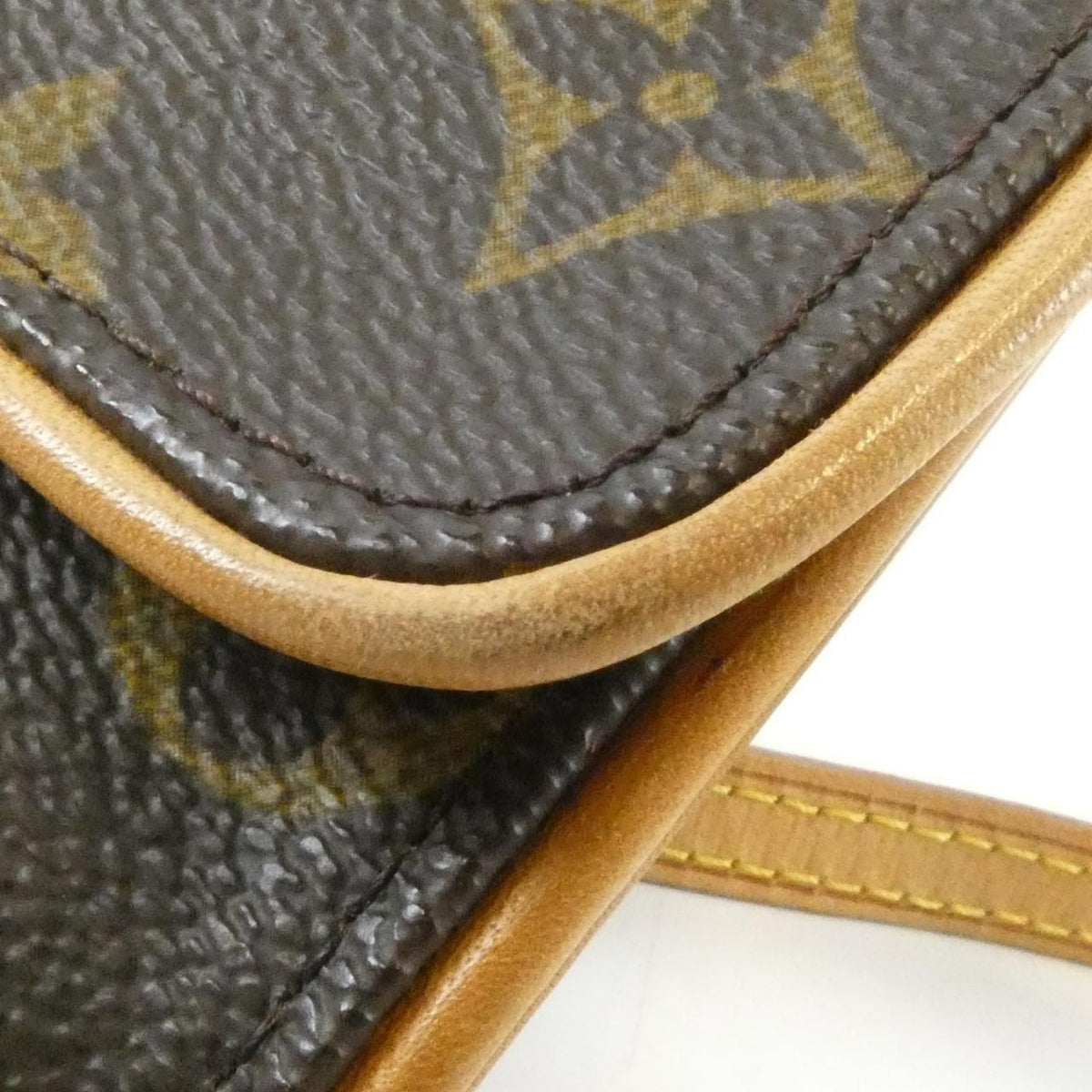 Louis Vuitton Monogram Pochette Twin PM Shoulder Bag — view 4