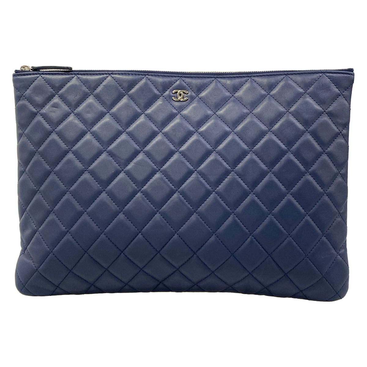 Chanel Clutch Quilted Navy Silver Lambskin