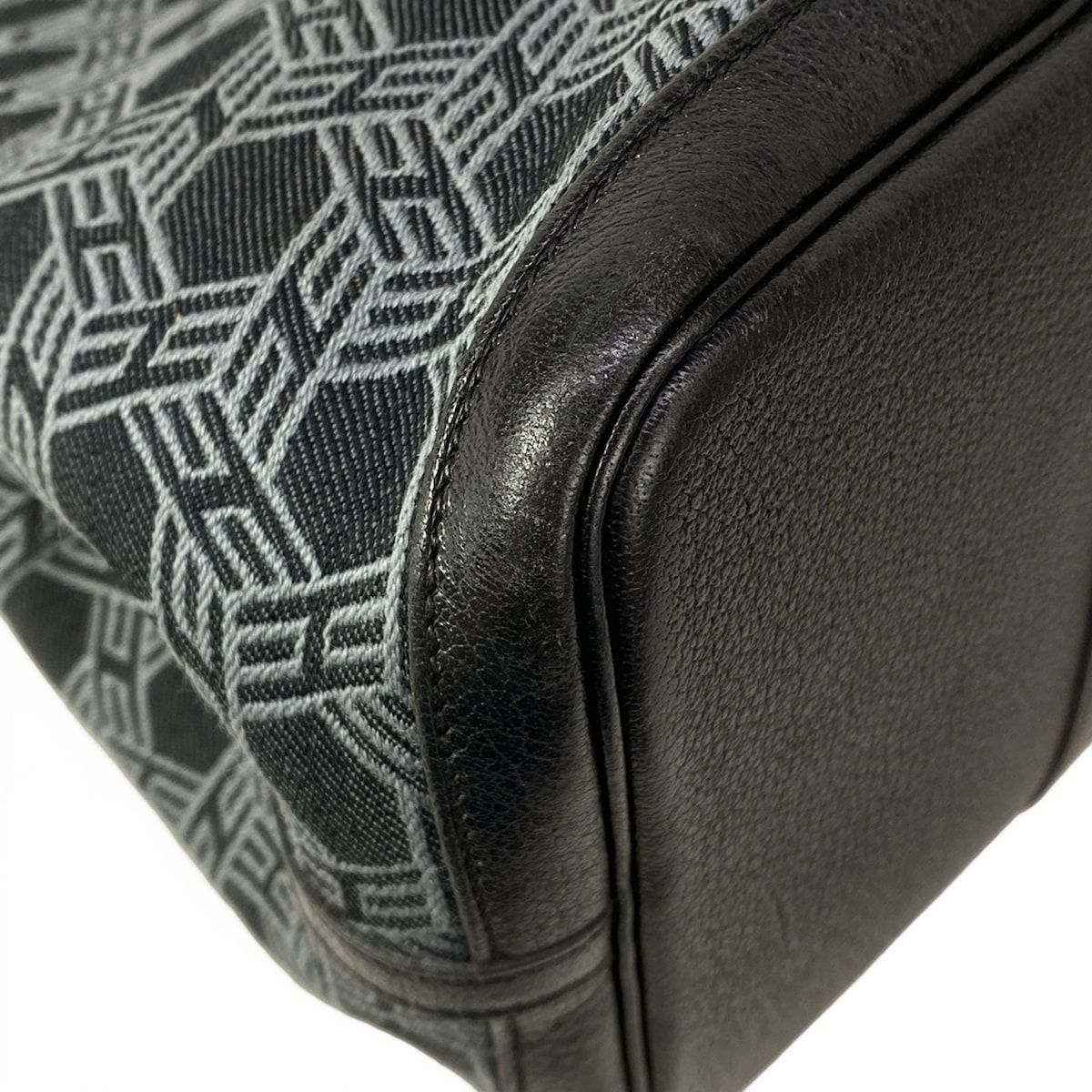 Hermes Tote Bag Garden Party PM Black — view 7