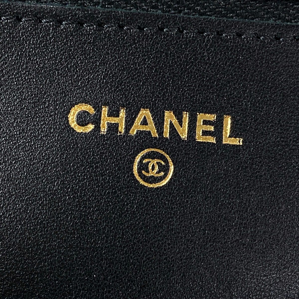 Chanel Wallet Quilted Black Chain Gold Metal Lambskin Shoulder Bag — view 6