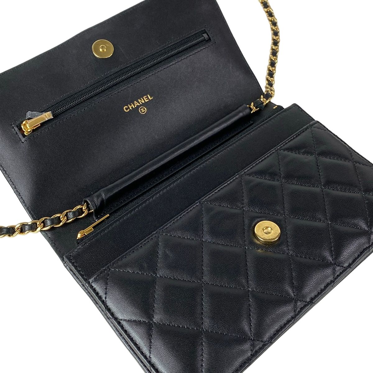 Chanel Wallet Quilted Black Chain Gold Metal Lambskin Shoulder Bag — view 3