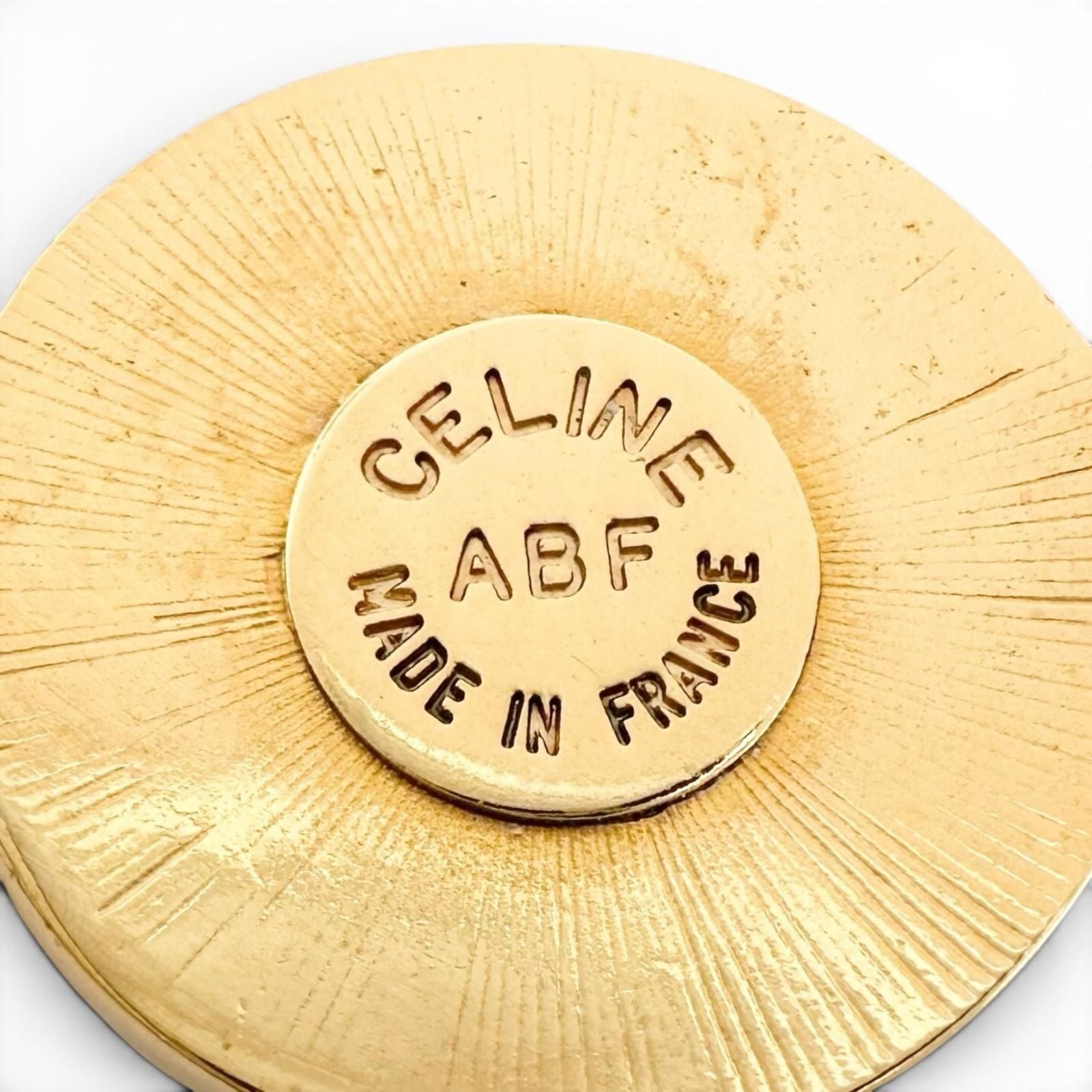 Celine Vintage Faux Pearl Plated Circle Logo Bracelet Gold — view 6
