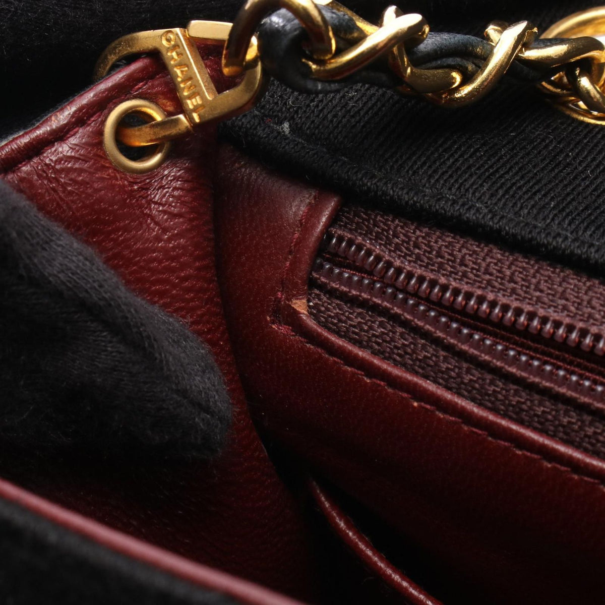 Chanel Shoulder Bag Mini Quilted 20 Black Lambskin Chain — view 6