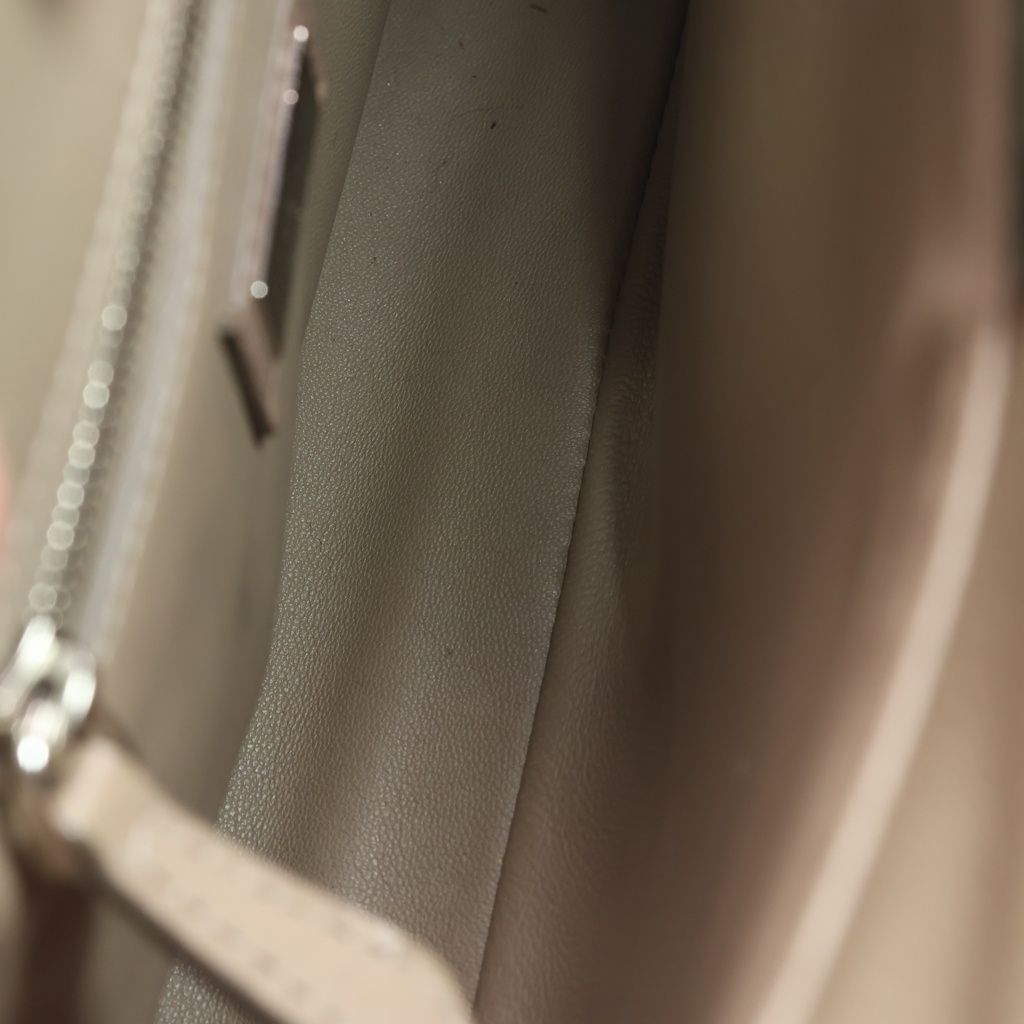 Fendi Peekaboo Mini 2-Way Shoulder Bag Handle Beige — view 8