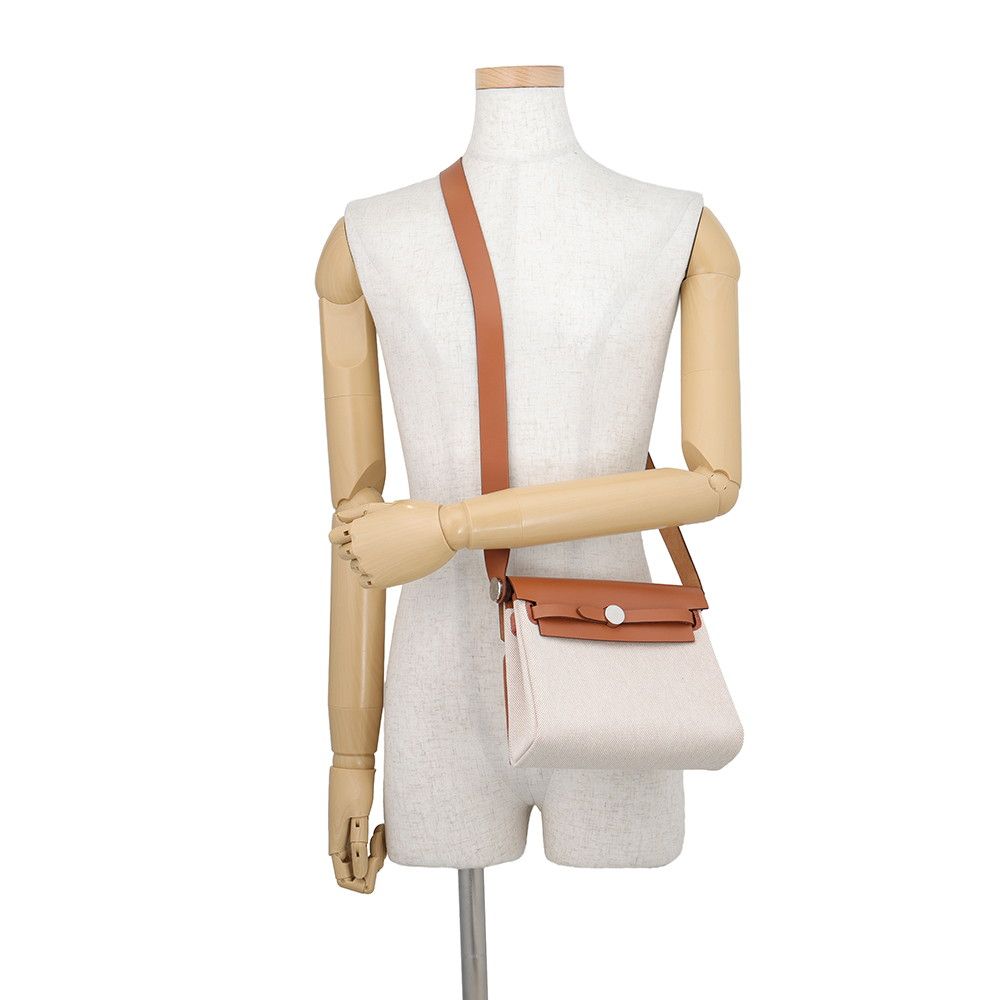 Hermes Shoulder Bag Herbag Zip Mini Ecru Gold Silver Toile Ash Vache Hunter — view 4