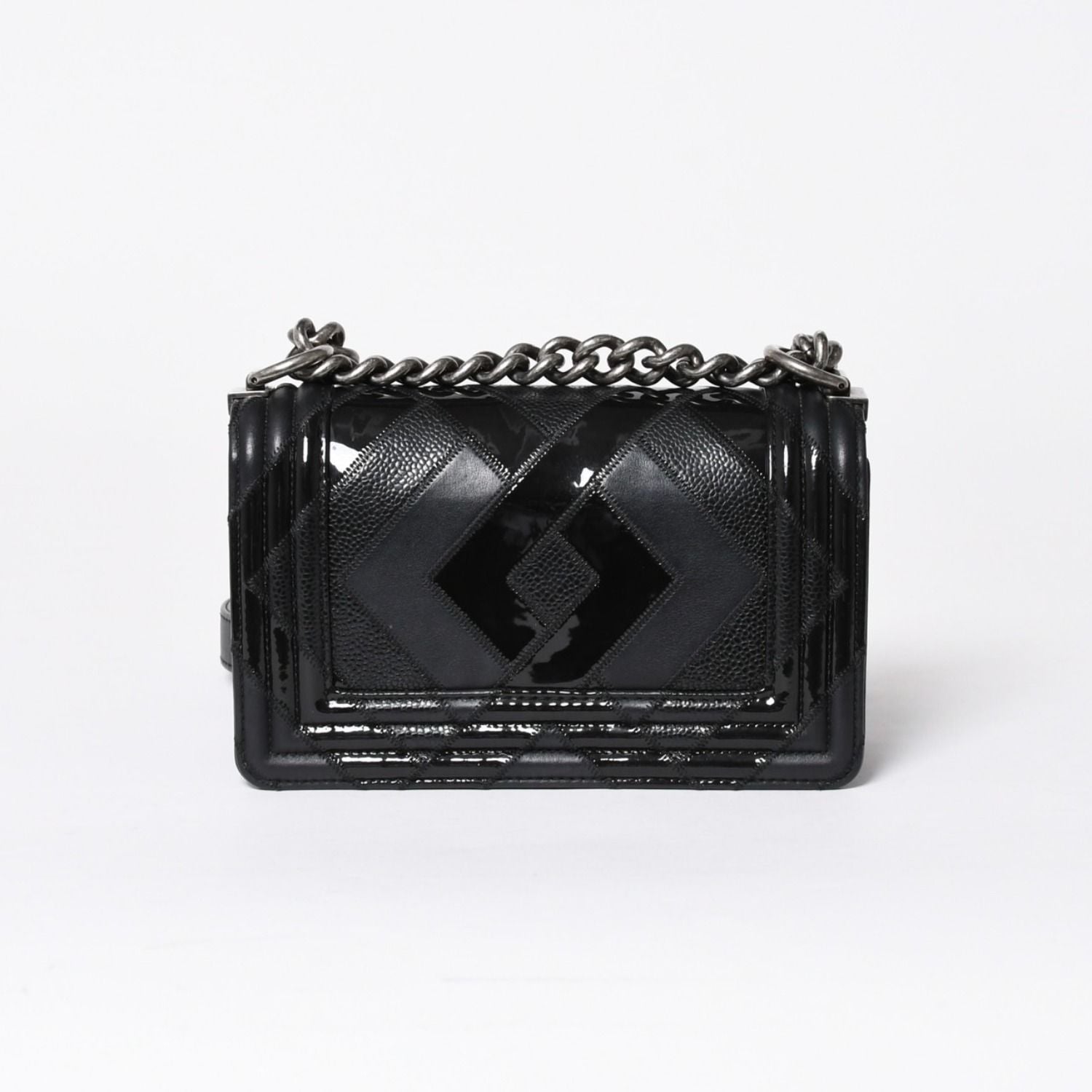 Chanel Boy Chain Shoulder Bag Black — view 2