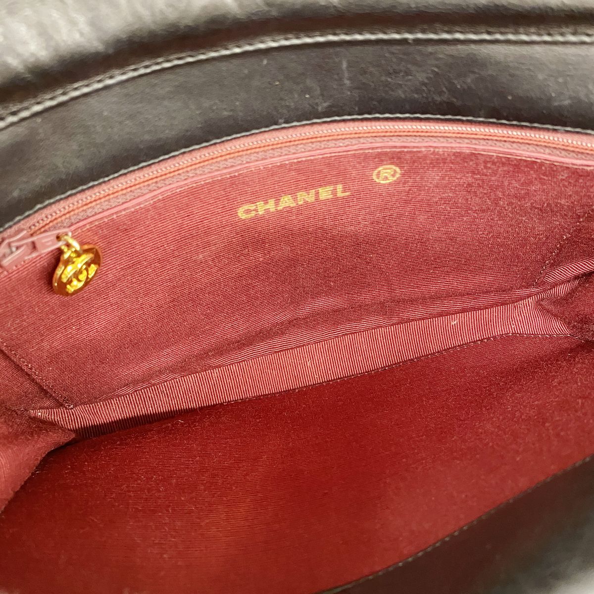 Chanel Shoulder Bag Quilted Lambskin Black Gold — view 7