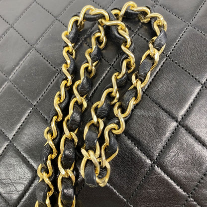 Chanel Shoulder Bag Quilted Lambskin Black Gold — view 6