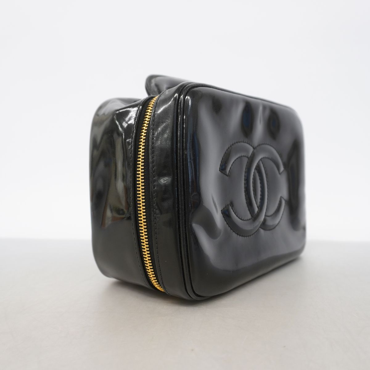 Chanel Vanity Bag Patent Leather Black Gold 2-Way Bag — view 2